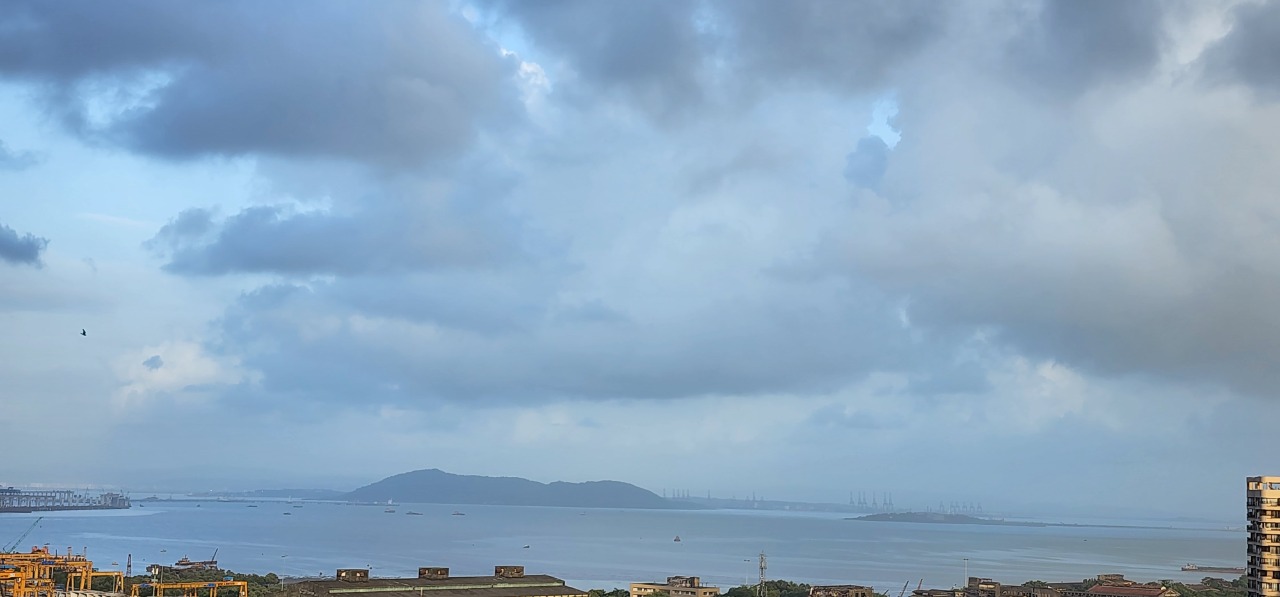 3 BHK + Servant Room 2090 Sq.Ft. Apartment in Lodha Aria