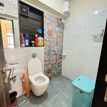 Team Area in 3 BHK Apartment at Atharva Laxmi Narayan Mansion, Asara Colony – for Rent