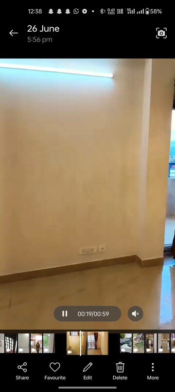 Room in 3 BHK Builder Floor at Heritage Floors, Sector 1 Greater Noida – for Rent