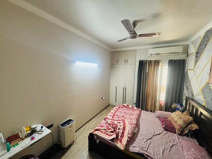 Bedroom, central-park-3-flower-valley 3 Bedroom 1642 Sq.Ft. Apartment In Sohna Sector 33 Gurgaon 8935300