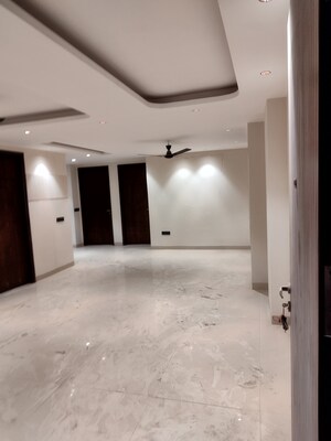 Room in 4 BHK Builder Floor at Freedom Fighters Enclave – for Sale