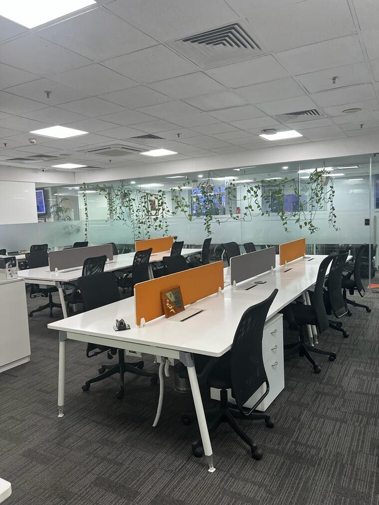 Team Area, pinnacle-tower-sector-62 Commercial Office Space in IT/SEZ 50000 Sq.Ft. In Sector 62 Noida 8935355