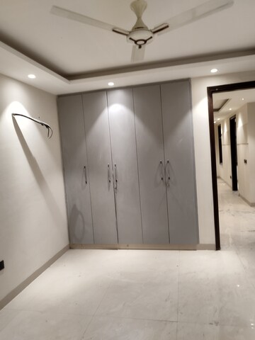 Room in 4 BHK Builder Floor at Freedom Fighters Enclave – for Sale