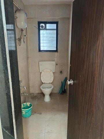 Bathroom in 1 BHK Apartment at Laxmi Palace Vile Parle, Vile Parle East – for Rent