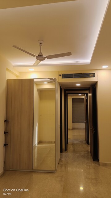 Building Lobby in 4 BHK Apartment at Ambience Tiverton, Sector 50 – for Rent
