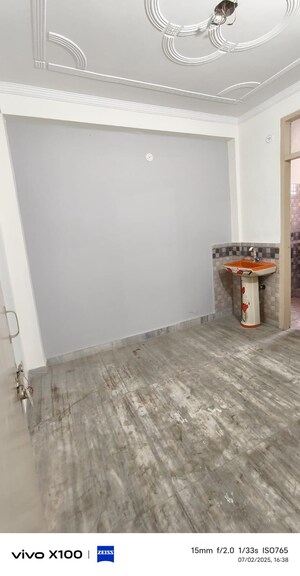 Room in 2 BHK Builder Floor at Abul Fazal Enclave Part 2 – for Sale