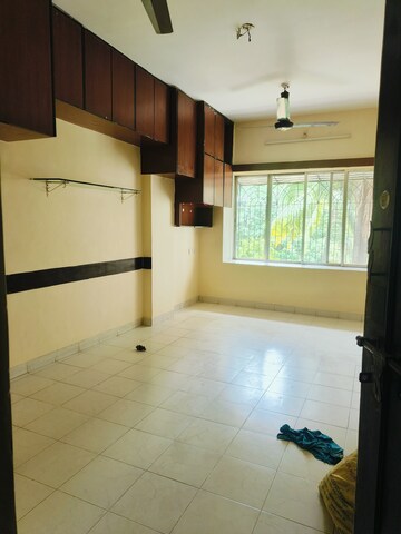 Room in 2 BHK Apartment at Gokul Galaxy Kandivali East, Kandivali East – for Sale