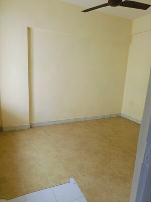 Room in 2 BHK Apartment at Gokul Galaxy Kandivali East, Kandivali East – for Sale