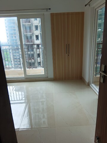 Room in 2 BHK Apartment at Ace Divino, Sector 1 Greater Noida – for Sale