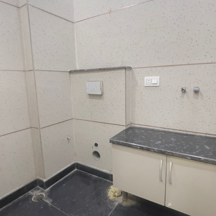 Kitchen, rohini sector 24 3 Bedroom 1100 Sq.Ft. Builder Floor In Rohini Sector 24 Delhi 8935391