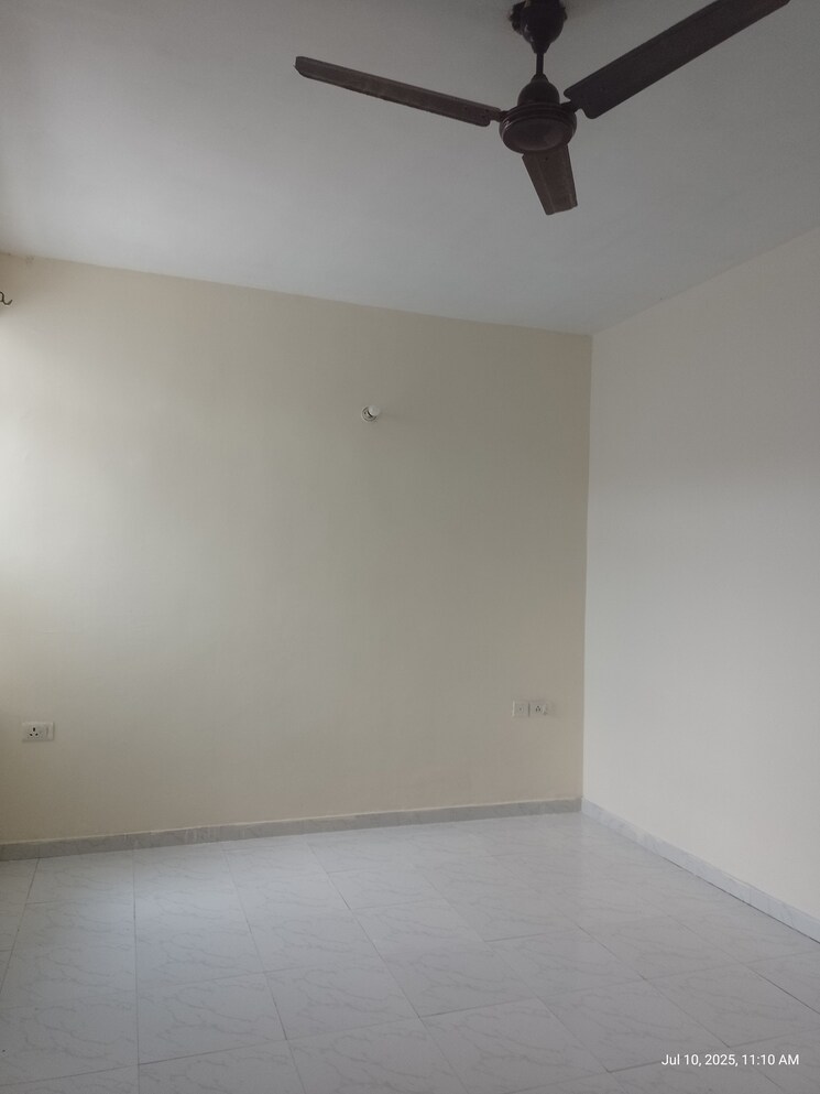 Room, sarsawan 1 Bedroom 410 Sq.Ft. Apartment In Sarsawan Lucknow 8935428