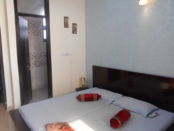 2 BHK Builder Floor For Rent in Niti Khand I