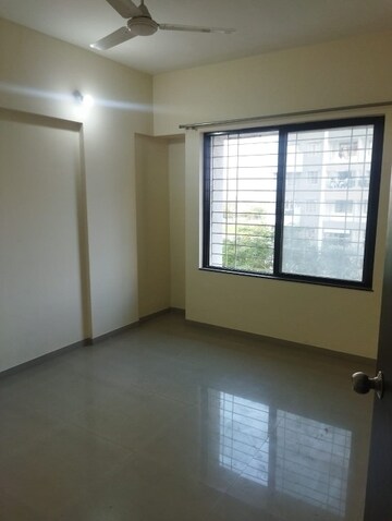 Room in 2 BHK Apartment at SBM West Wind Park, Hinjewadi – for Rent
