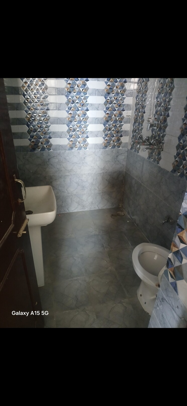 Bathroom, nk-savitry-enclave 3.5 Bedroom 16500 Sq.Ft. Builder Floor In Vip Road Zirakpur 8935412