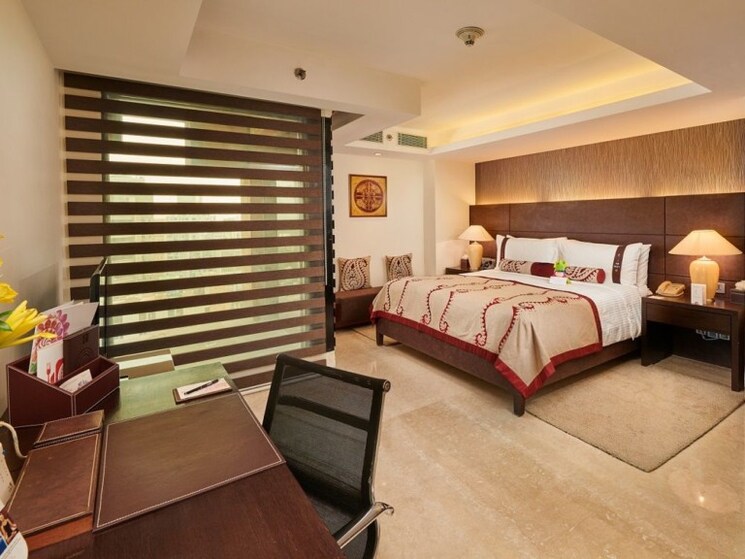Master Bedroom, new friends colony 3 Bedroom 500 Sq.Yd. Builder Floor In New Friends Colony Delhi 8935413