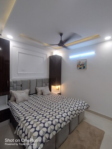 Bedroom in 2 BHK Builder Floor at Uttam Nagar – for Rent