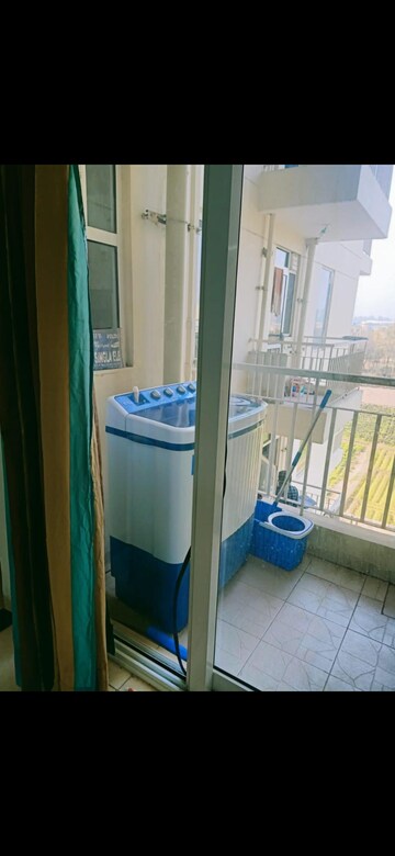 Master Bedroom in 2 BHK Apartment at International Airport Road – for Rent