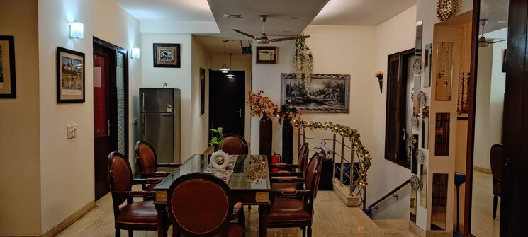 Living Room, builder-floor 4 Bedroom 150000 Sq.Yd. Builder Floor In Sector 28 Gurgaon 8935409