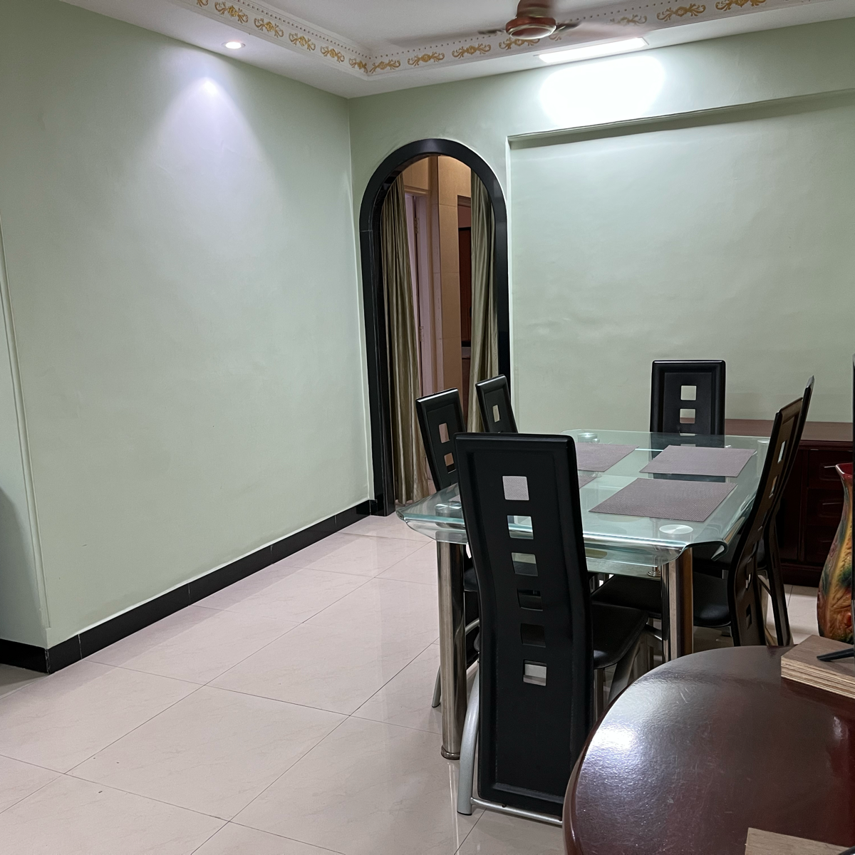 2 BHK Apartment For Rent in Shah Complex 3