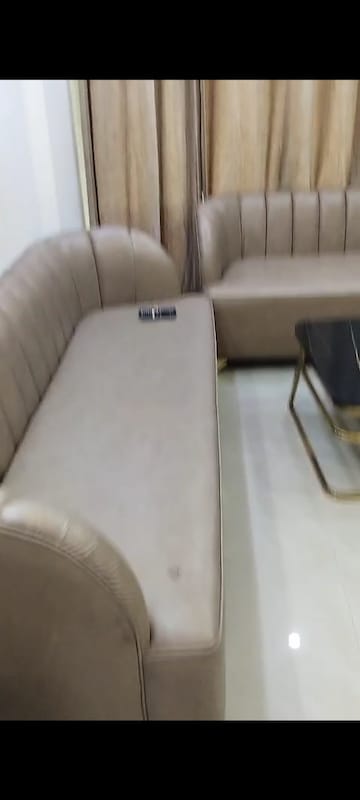 2 BHK Apartment For Rent in Sikka Karnam Greens, Sector 143b