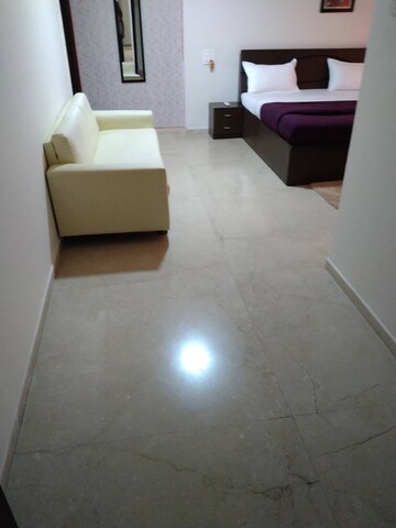 Room in 4 BHK Apartment at Jaycee Bhagtani Krishaang, Powai – for Rent