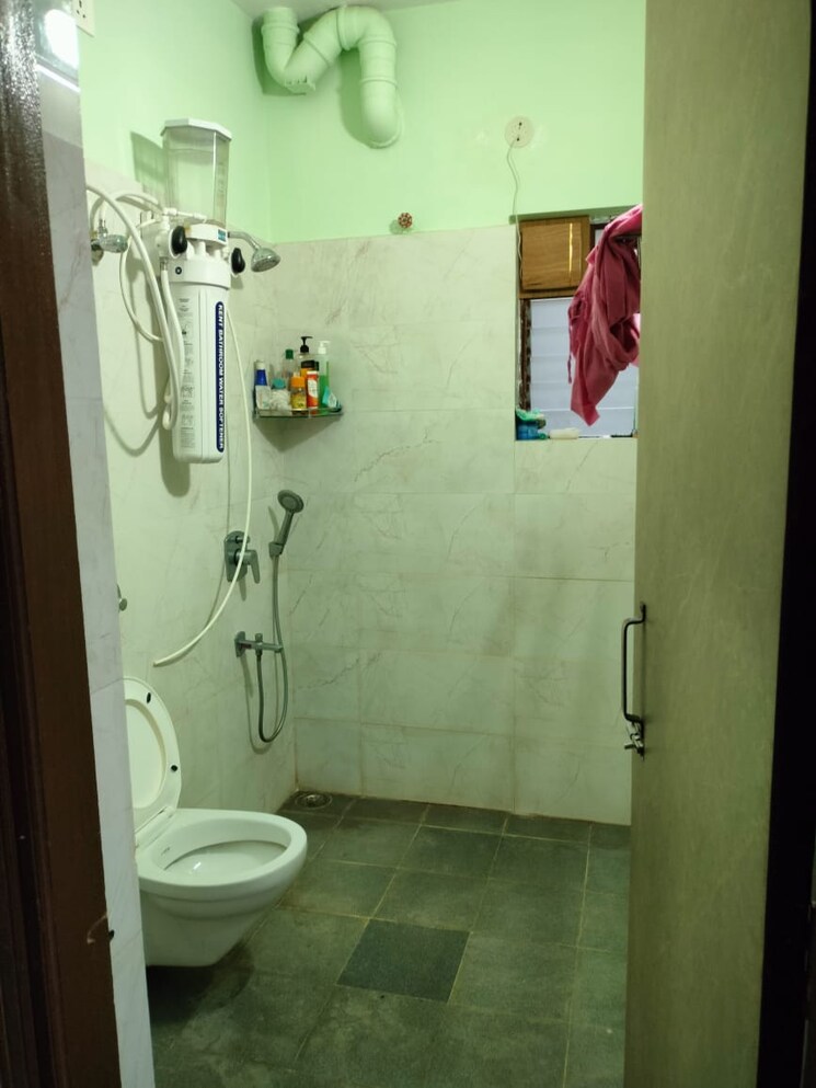 Bathroom, ruchi-one-rajarhat 2 Bedroom 794 Sq.Ft. Apartment In Rajarhat New Town Kolkata 8935461