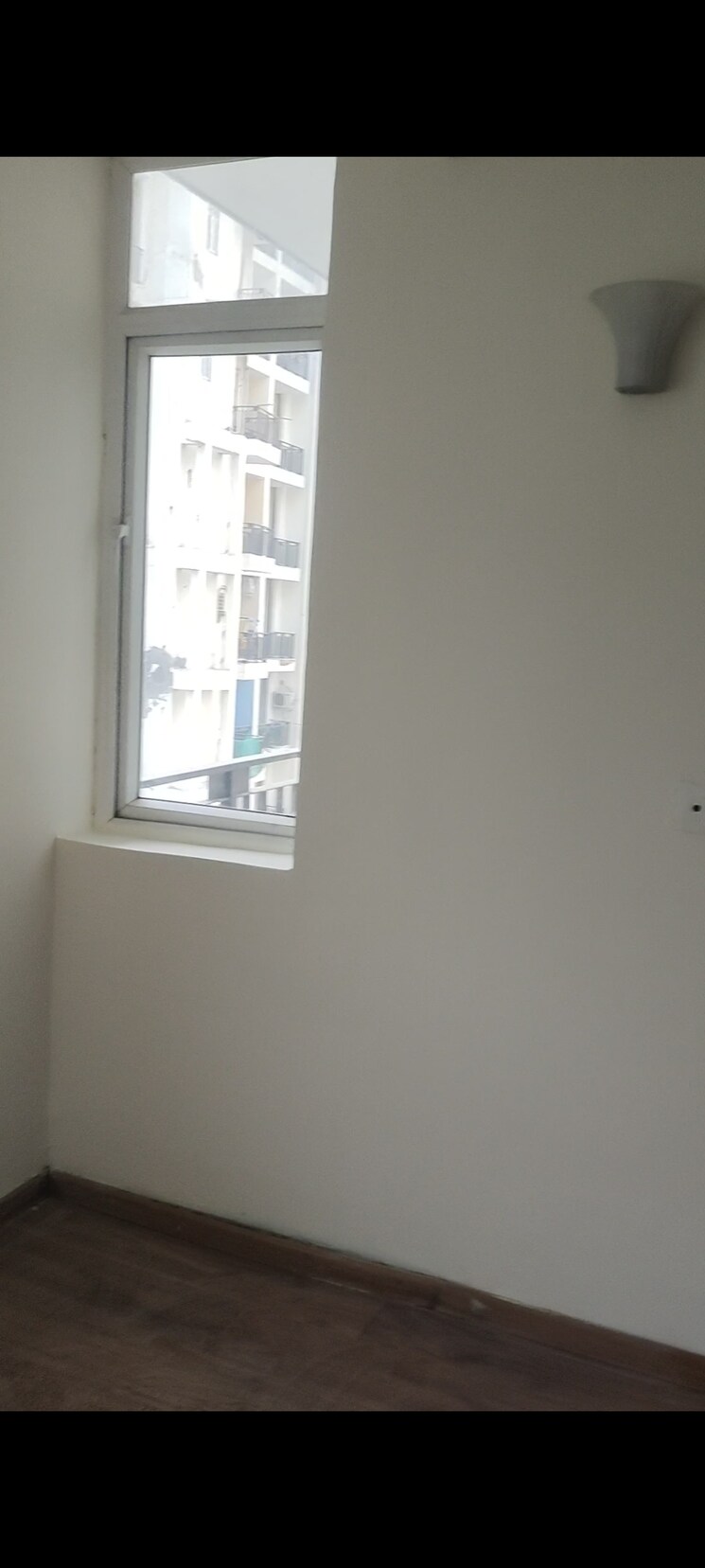 Room, sikka-karnam-greens 1 Bedroom 590 Sq.Ft. Apartment In Sector 143b Noida 8935475