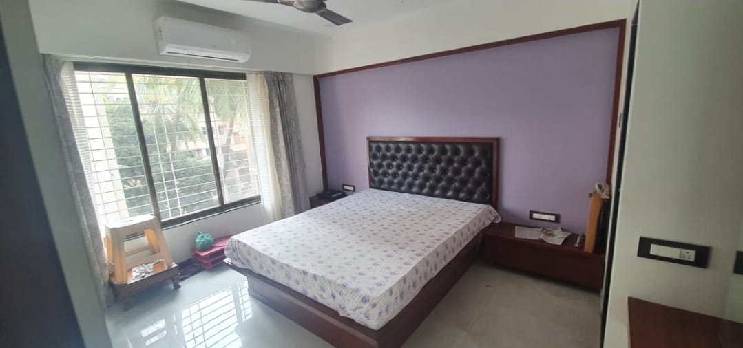 4 BHK + Pooja Room Apartment For Sale in Vidyut CHS Goregaon