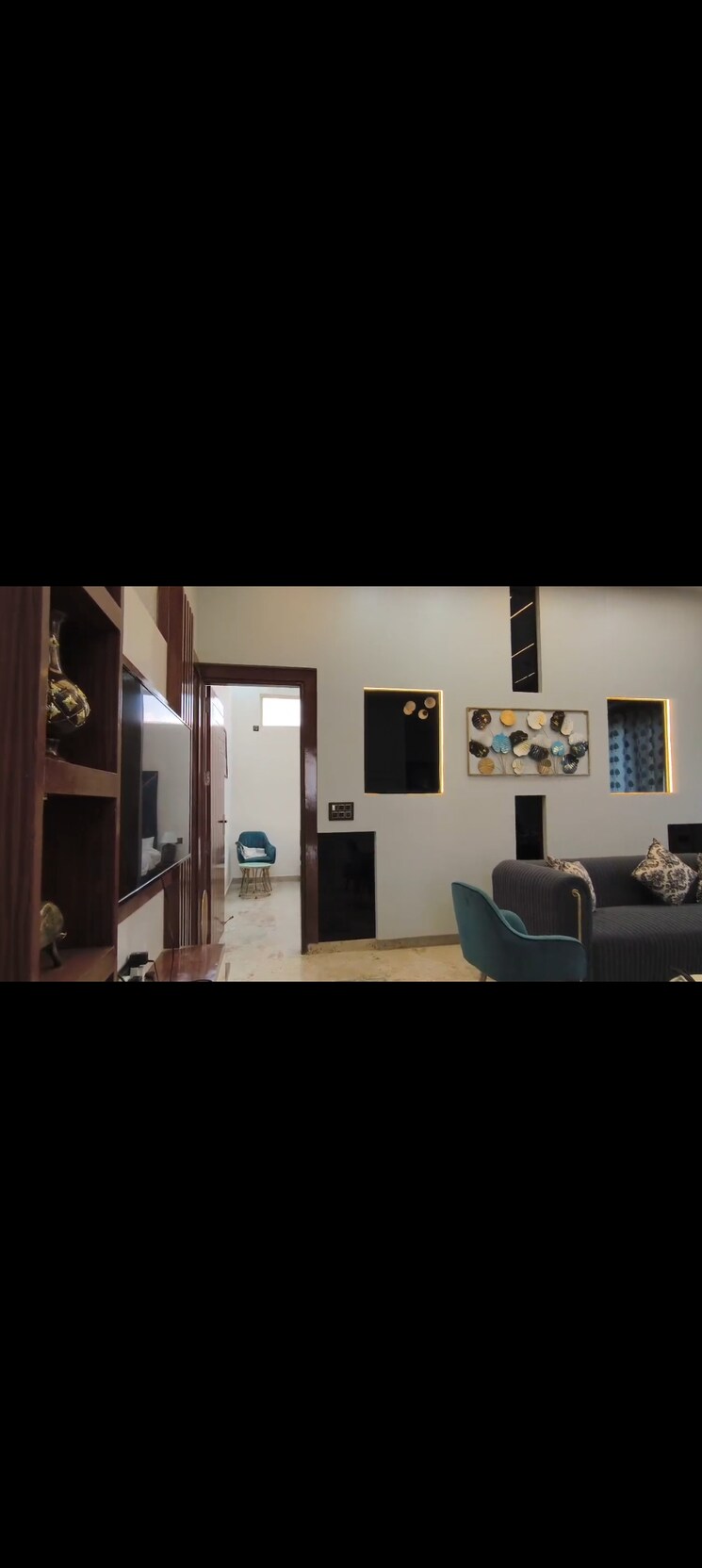 Room, sector 1 greater noida 3 Bedroom 3200 Sq.Ft. Penthouse In Sector 1 Greater Noida Greater Noida 8935527