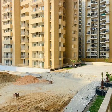 2.5 BHK Apartment – Exterior View View at Elegant Splendour, Amrapali Dream Valley - for Sale