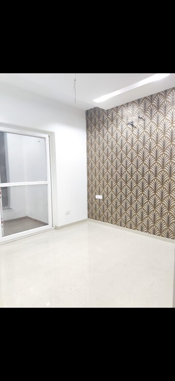 Room in 5 BHK Independent House at Aura Homes, Patiala Road – for Rent