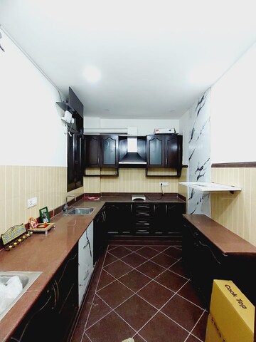 Kitchen in 3 BHK Builder Floor at Green Park – for Rent