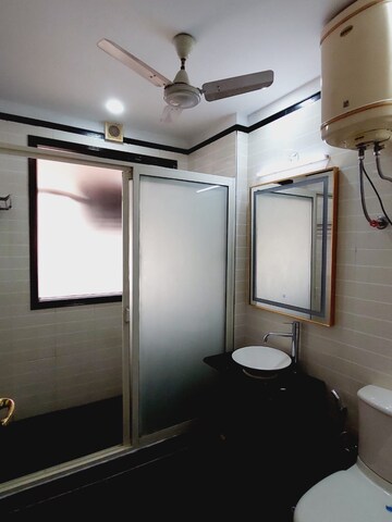 Master Bedroom in 3 BHK Builder Floor at Green Park – for Rent
