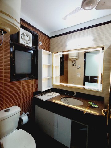 Kitchen in 3 BHK Builder Floor at Green Park – for Rent