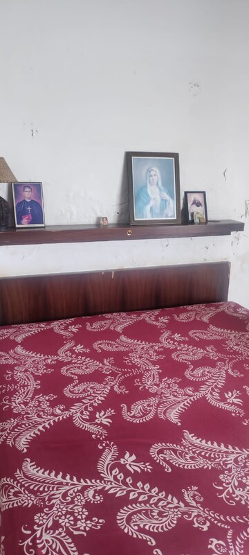 Furnished Amenities in 3 BHK Apartment at Maker Tower, Cuffe Parade – for Sale