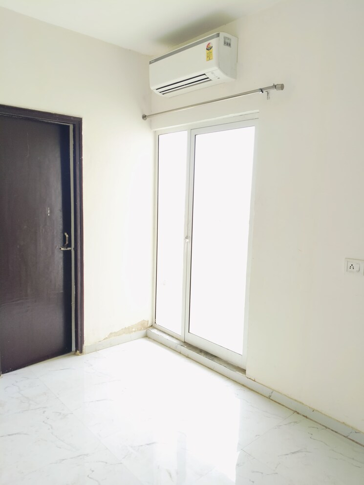 Room, pivotal-riddhi-siddhi 2 Bedroom 600 Sq.Ft. Apartment In Sector 99 Gurgaon 8935598