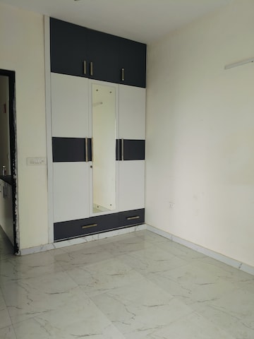 Room in 2 BHK Apartment at Pivotal Riddhi Siddhi, Sector 99 – for Rent