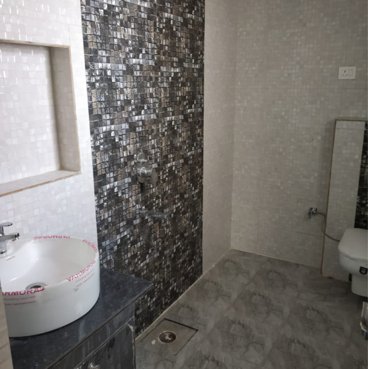 Bathroom, sector 85 4 Bedroom 2228 Sq.Ft. Builder Floor In Sector 85 Faridabad 8935617