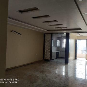 Kitchen in 4 BHK Builder Floor at Sector 85 – for Sale
