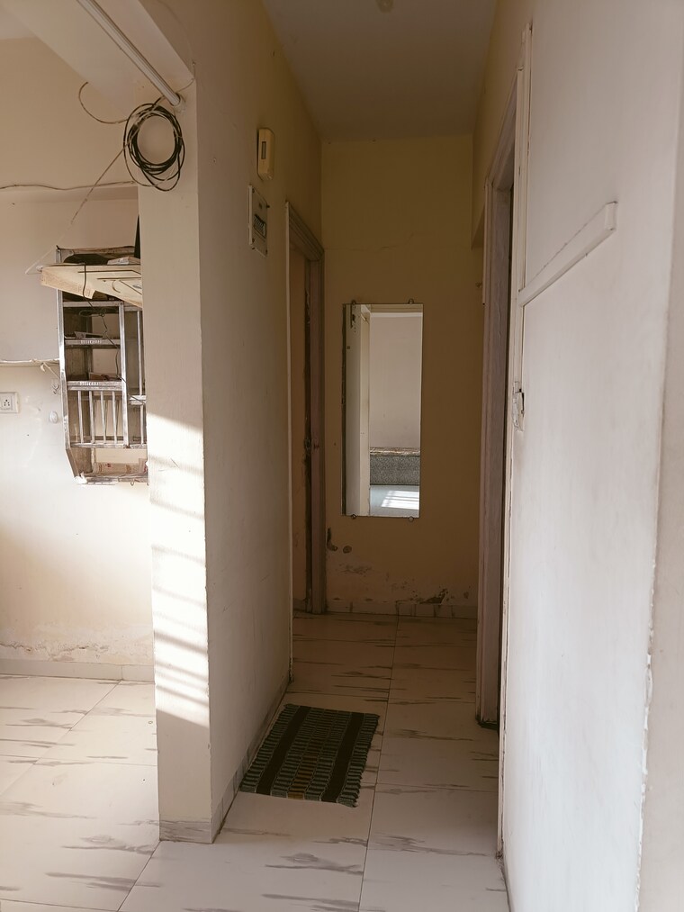 undefined, royal-palms-garden-view 1 Bedroom 535 Sq.Ft. Apartment In Goregaon East Mumbai 8935608