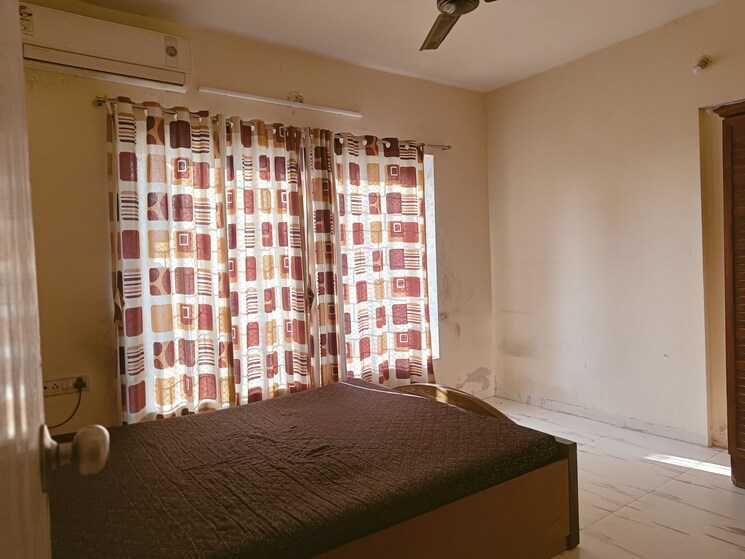 Bedroom, royal-palms-garden-view 1 Bedroom 535 Sq.Ft. Apartment In Goregaon East Mumbai 8935608