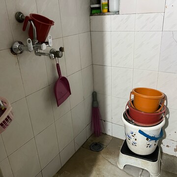 Bathroom in 1 BHK Apartment at Shah Complex 2, Sanpada Sector 1 – for Rent