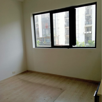 Room in 2 BHK Apartment at Ireo Skyon, Sector 60 – for Rent