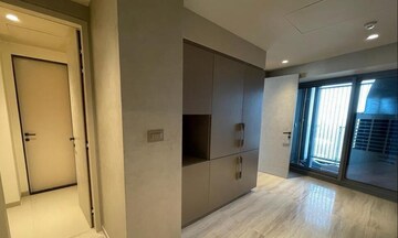 Room in 4 BHK Apartment at Lodha World View, Worli – for Rent