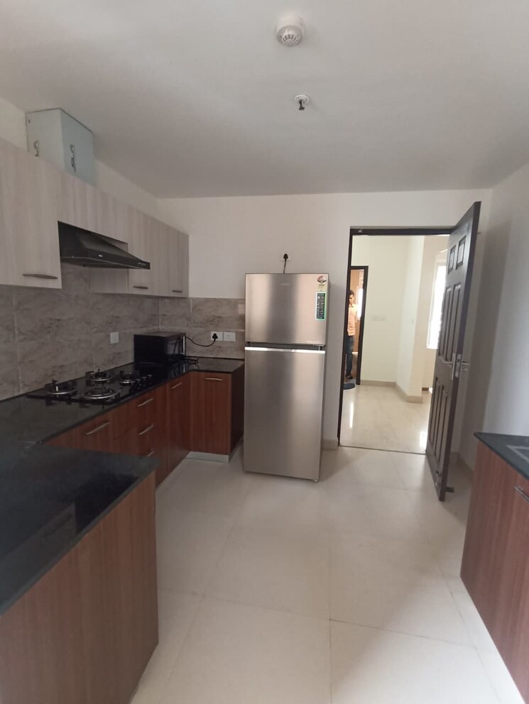 Kitchen, wave-amore 2 Bedroom 931 Sq.Ft. Apartment In Sector 32 Noida 8935658