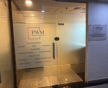 Building Lobby in  Office Space at IThums 62, Sector 62 – for Rent