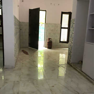 Living Room in 3.5 BHK Villa at Sector 23 – for Rent