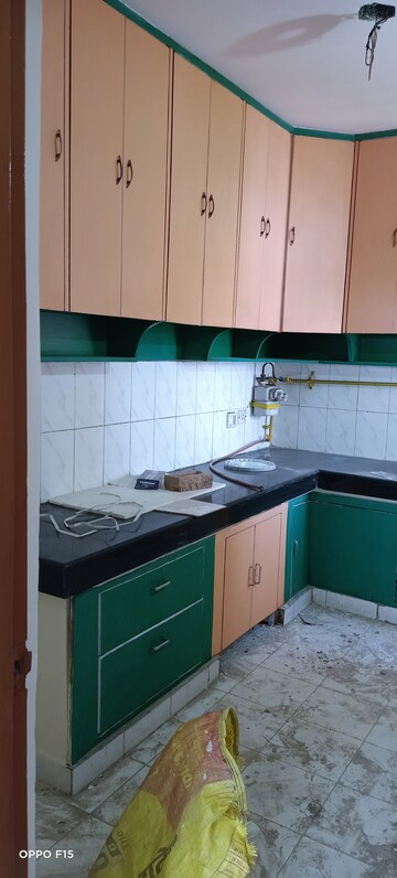 2 BHK Apartment For Rent in Parsvnath Edens, Alpha Ii Greater Noida