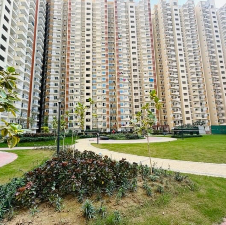 Exterior View, nirala-estate 3 Bedroom 1250 Sq.Ft. Apartment In Amrapali Dream Valley Greater Noida 8935728