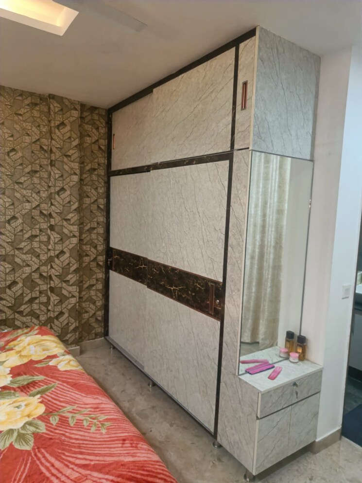 Bedroom, freedom fighters enclave 3 Bedroom 1350 Sq.Ft. Builder Floor In Freedom Fighters Enclave Delhi 8935783